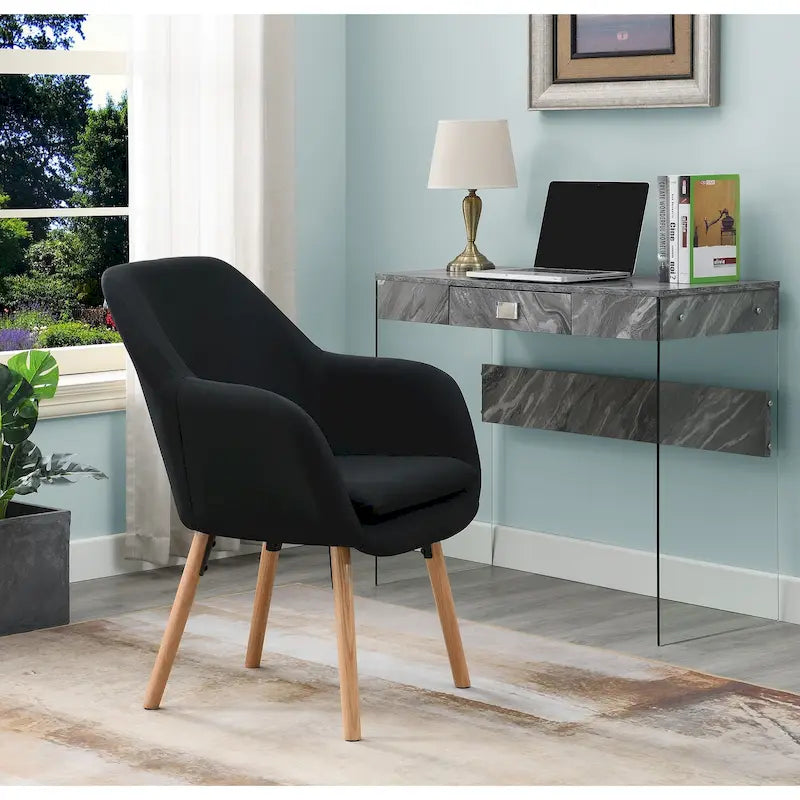 Fauteuil d'appoint capitonné à dossier haut avec accoudoirs évasés et pieds en bois – Plusieurs tissus
