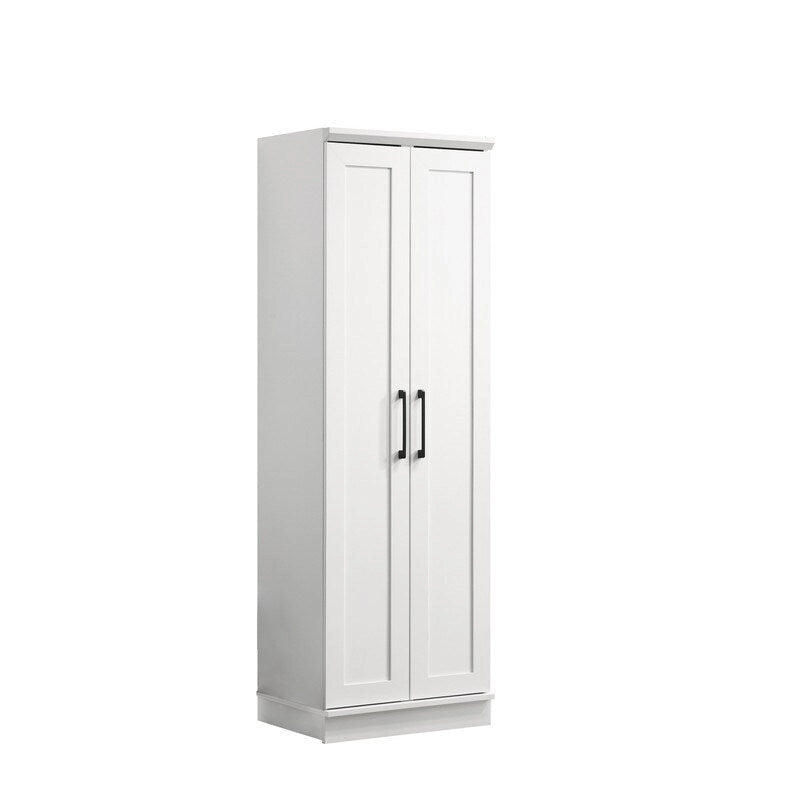 Meuble de rangement moderne avec portes à panneaux encadrées et étagères réglables